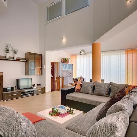 Marcelia Holiday home