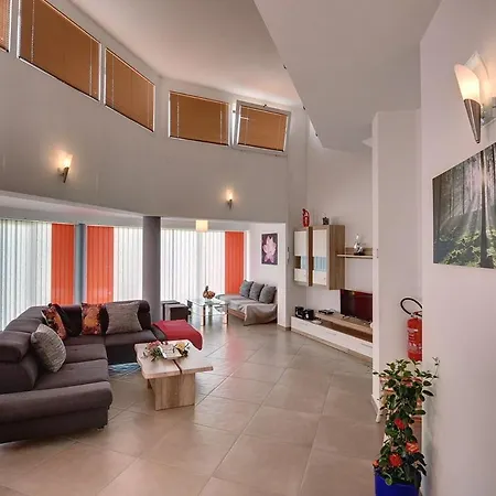 Holiday home Marcelia *
