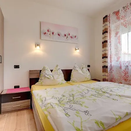 Holiday home Marcelia *
