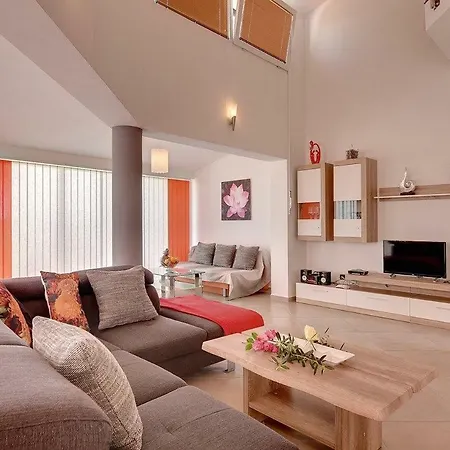 Holiday home Marcelia *