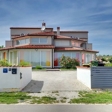 Holiday home Marcelia Pula